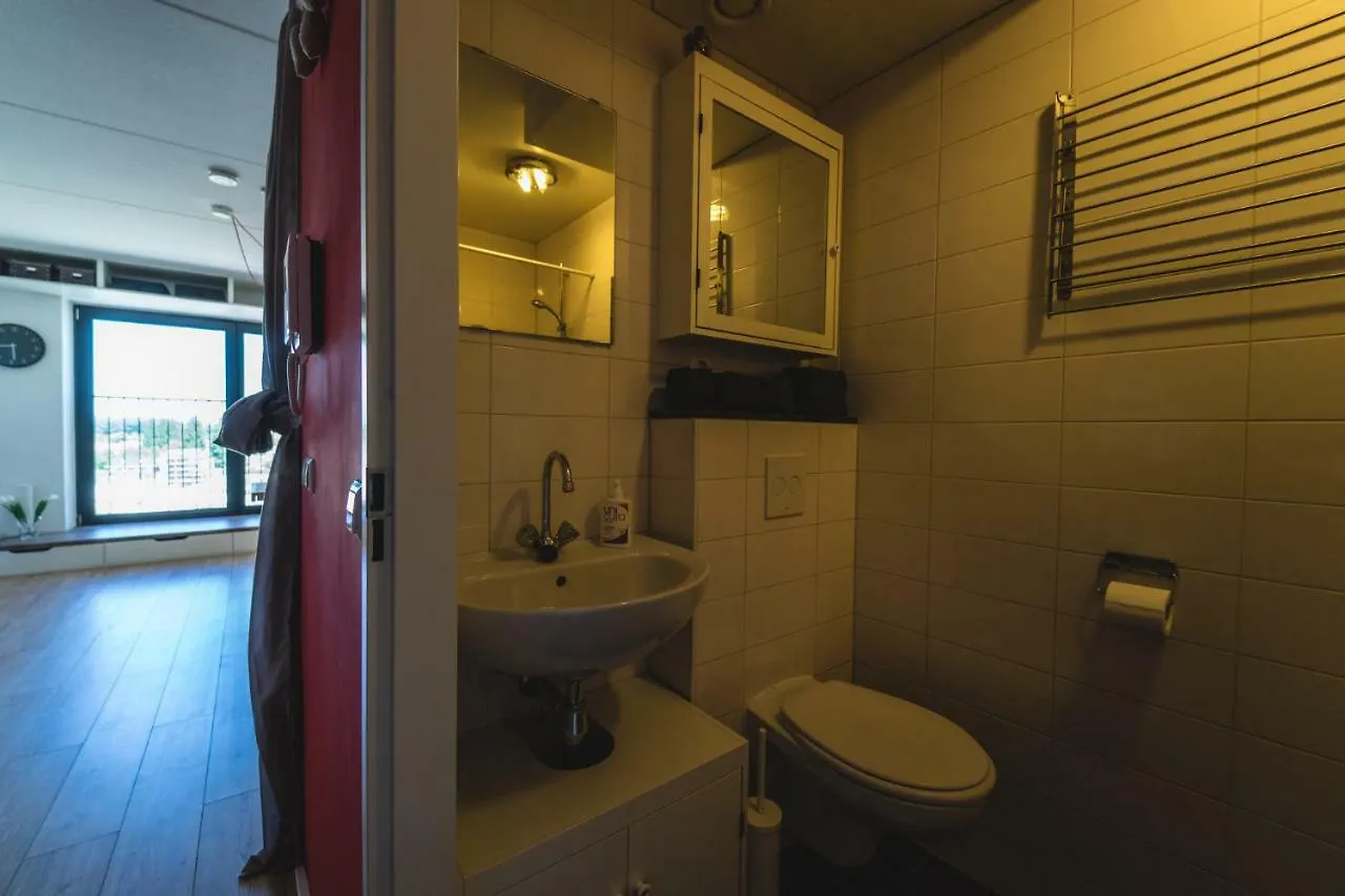 מלון Private Studio In אמסטרדם דירה